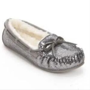 Ladies sequined macasin shoes